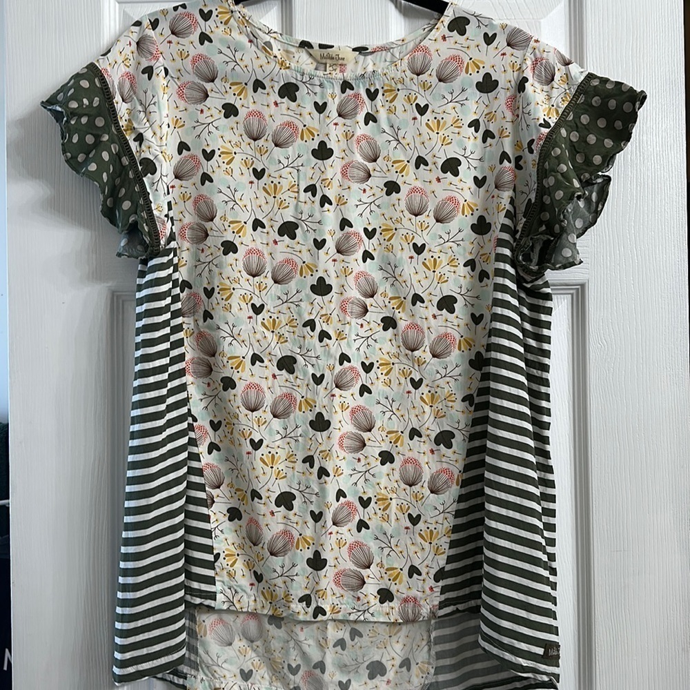 Matilda Jane green white and yellow top size large